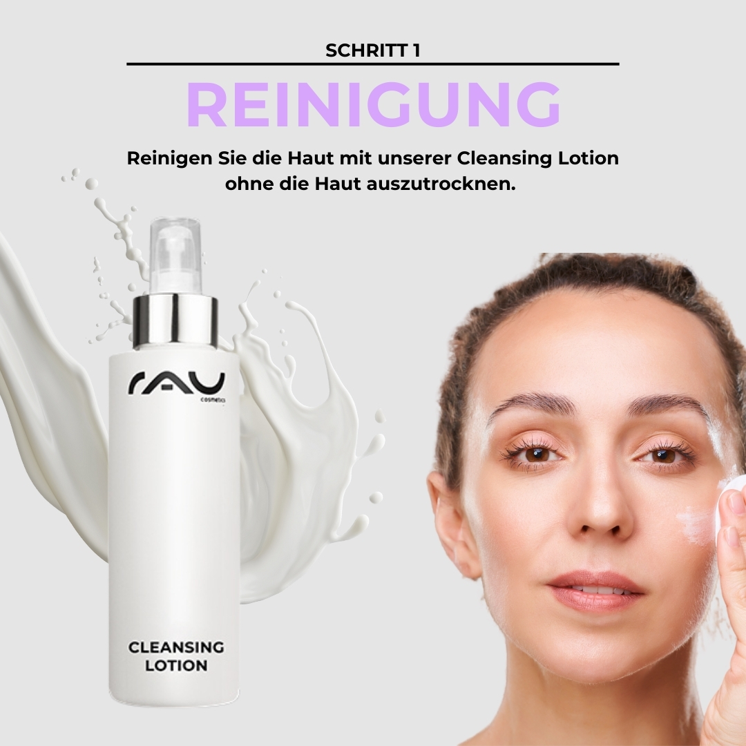 干性皮肤专业护理程序 Reinigungslotion von RAU Cosmetics, Frau trägt Produkt auf ihr Gesicht auf, Schritt 1 der professionellen Hautpflegeroutine für trockene Haut, sanfte Reinigung ohne Austrocknen der Haut.